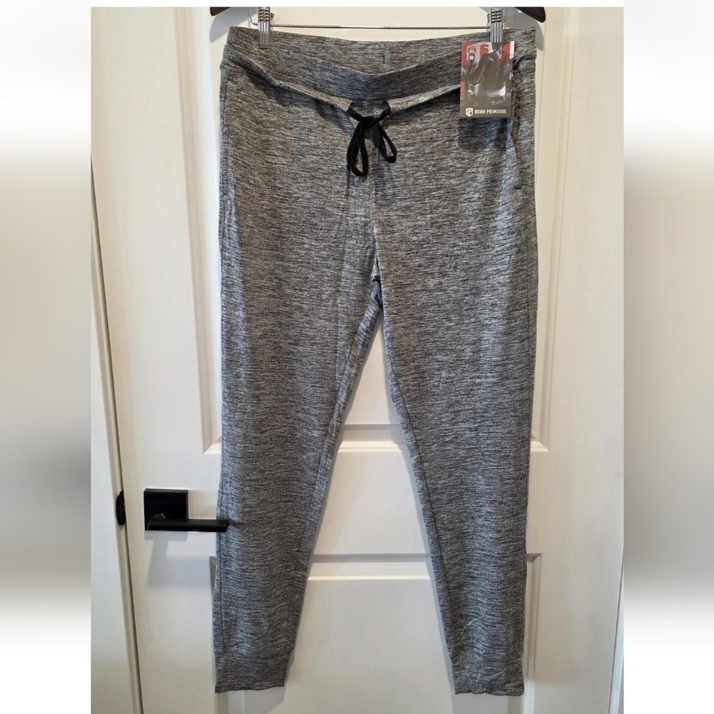 NWT Born Primitive Womens XL Rest Day Athleisure Joggers Pants Gray Leightweight